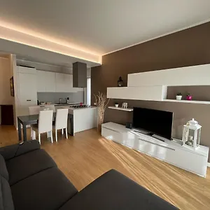 https://casa-neci.hotelinveneto.com